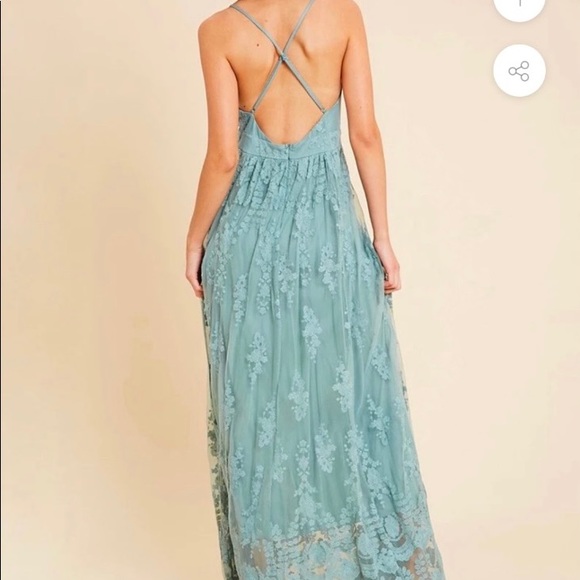 Wishlist Apparel Lace Maxi Dress - Picture 3 of 9